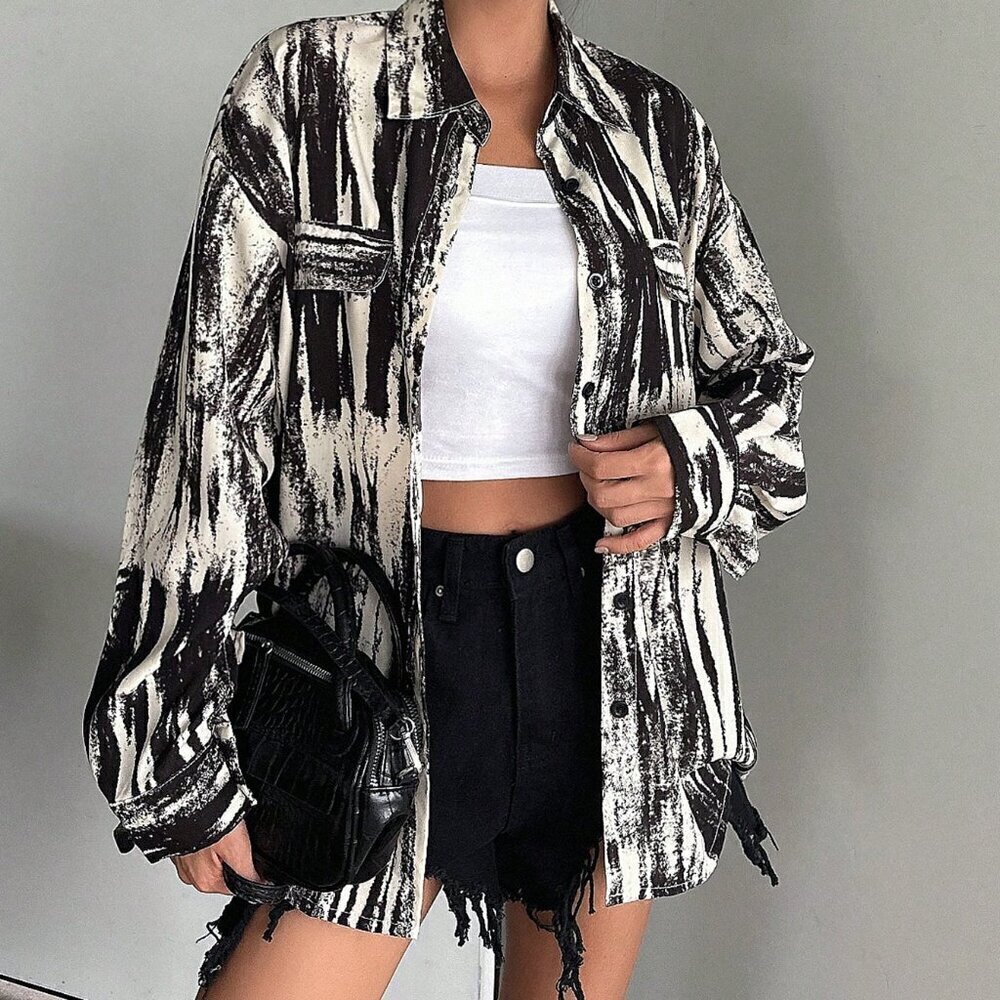 Black and White Casual Women's Brush Print Drop Shoulder Shirt - Picture 3 of 8